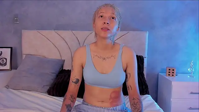 vane grey online show from July 27, 6:38 pm