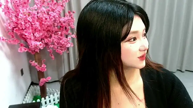 yan-0705 online show from May 25, 11:53 am