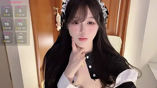 April UU online show from July 29, 9:42 am