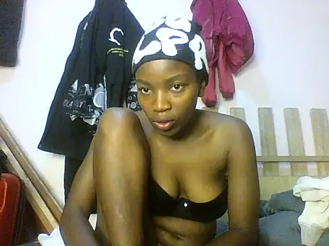 aliana082169 online show from May 27, 8:00 am