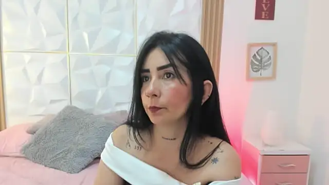 Anniee 333 online show from July 28, 1:32 pm