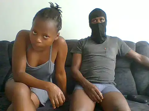 TonnyAmellia online show from June 3, 8:59 am