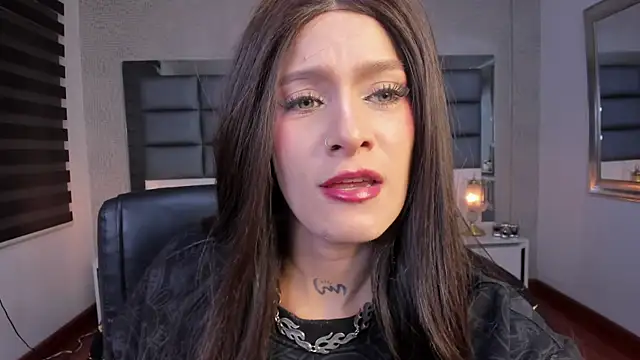 Mrs Regina clk online show from July 23, 2:25 pm