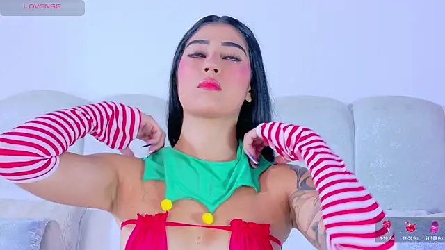 AuroraTaylor1 online show from July 23, 9:56 pm