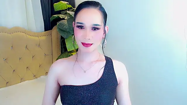 LexiLoreOnTop online show from May 31, 6:09 pm