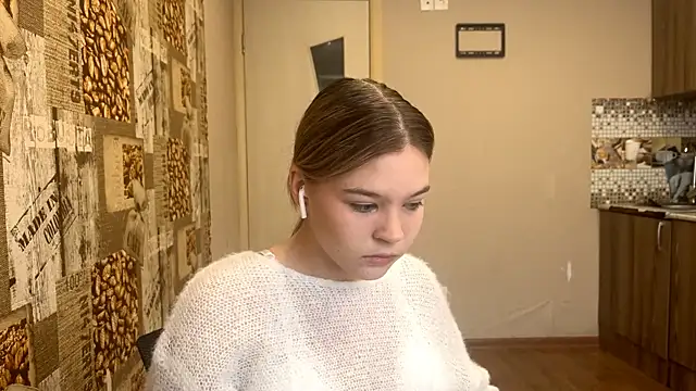 HellyRay online show from June 1, 1:24 pm