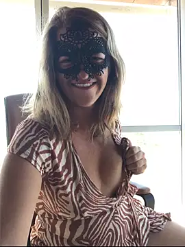 Sexy Nicolette Dutch online show from June 15, 9:42 am