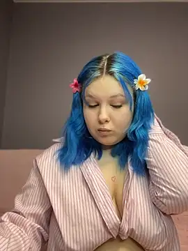 Stefani Art online show from June 15, 10:10 pm
