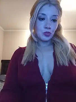 Lili Valkova online show from July 31, 3:51 am