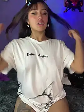 Leyla collinss  online show from July 22, 3:40 am