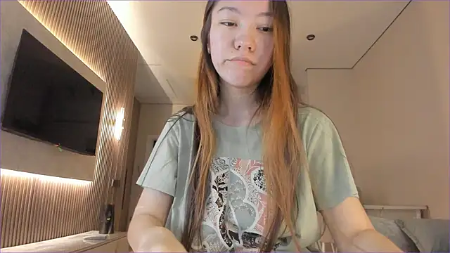 angel cakee online show from July 26, 2:47 pm