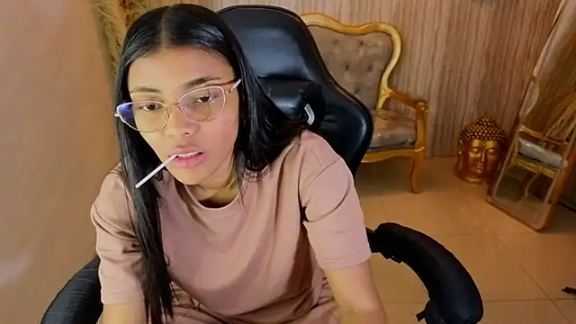 valentina gomez s online show from July 13, 7:47 pm