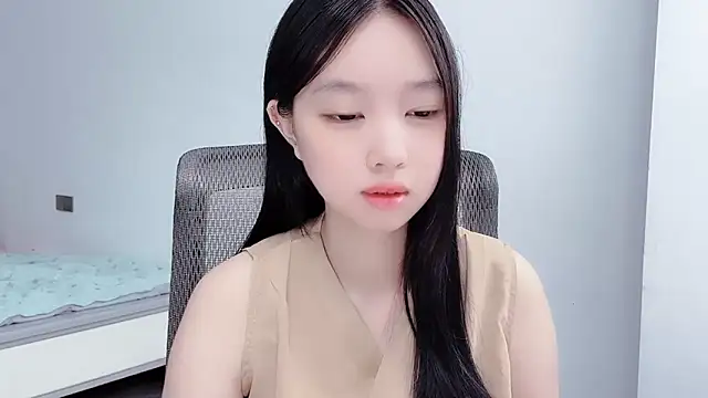 Yoyo33355 online show from July 28, 3:59 am
