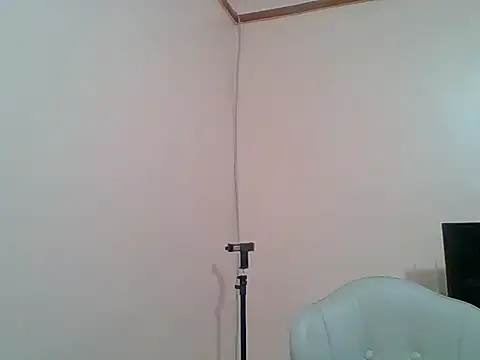 Pretty-Wendy online show from June 29, 5:47 am