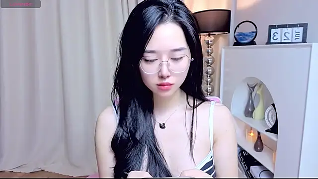 miuu6868 online show from July 23, 4:09 am