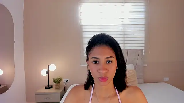 NIAH JADET online show from June 2, 12:50 pm