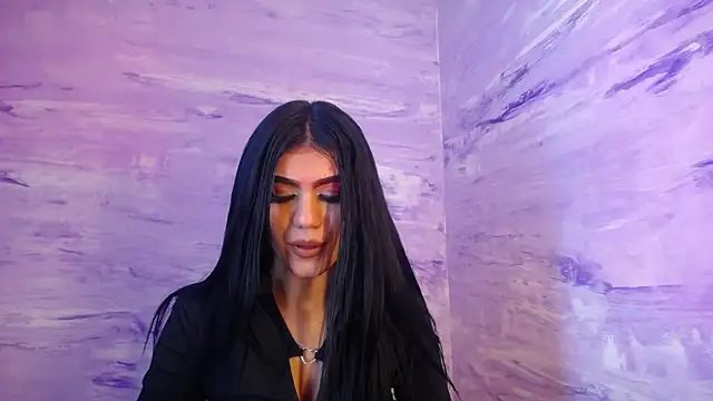 Shayla Gray online show from July 28, 4:39 pm