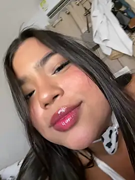 emily morgam online show from July 24, 2:20 am