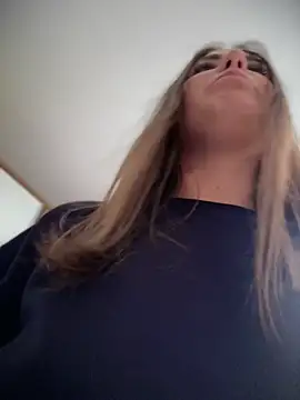 vanessabaddie online show from May 31, 7:58 am