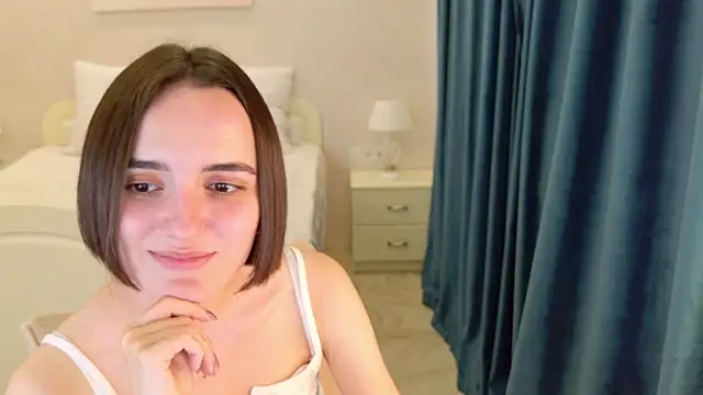 Daisy Heart online show from July 20, 10:39 am