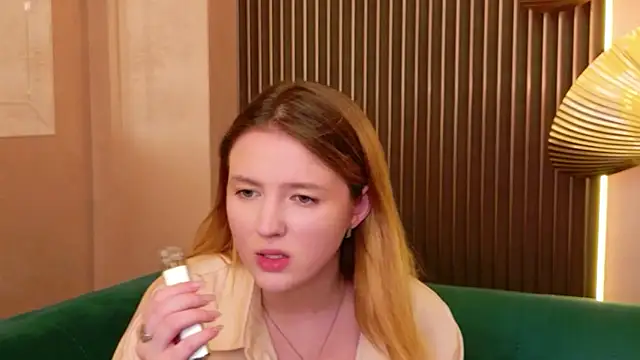 Laura Stellar online show from July 20, 11:56 am