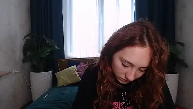 ModelGyrl online show from July 2, 3:23 am