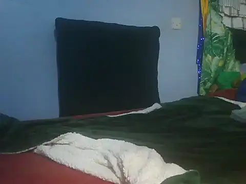 prettycaterina online show from July 28, 9:47 pm