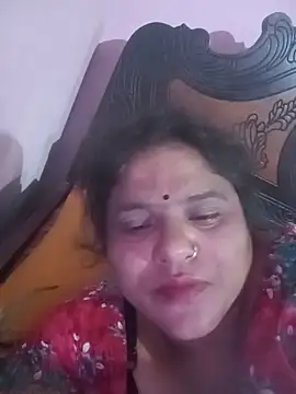Maya Vabi online show from June 5, 7:20 pm