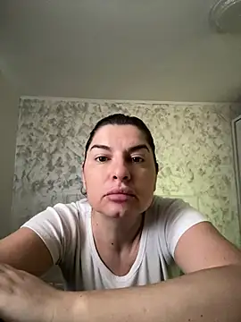 evaxxxcurvyxxx online show from June 11, 8:33 am