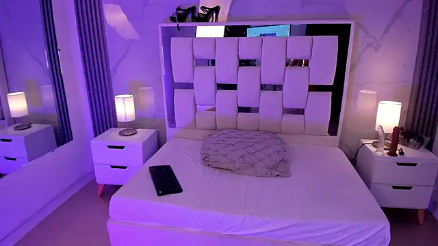 Lana Hard As online show from June 25, 7:26 pm