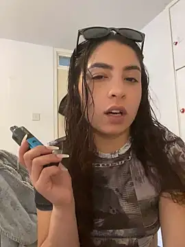 naomiiii55 online show from June 8, 4:08 pm