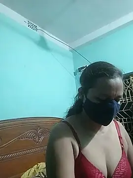 MoonLusty online show from July 26, 4:59 pm