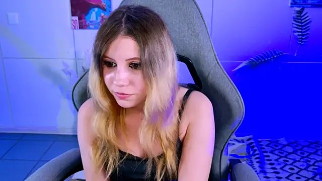 LilitEverly online show from July 25, 10:17 pm