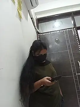 Riya hot8 online show from July 17, 1:37 pm