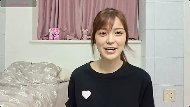 -Ria1022- online show from July 18, 3:36 pm