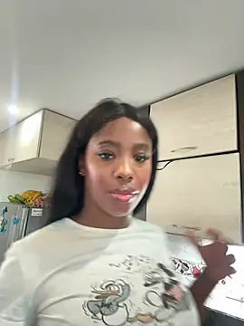 Nia Williams online show from July 28, 5:24 pm