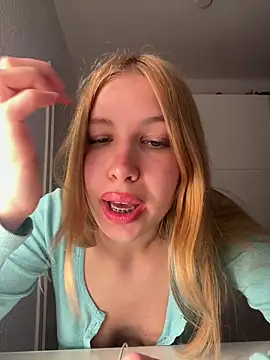 MilaaXOO online show from June 12, 6:38 pm