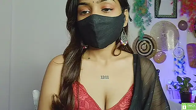 Yalinahotty online show from July 26, 2:41 am