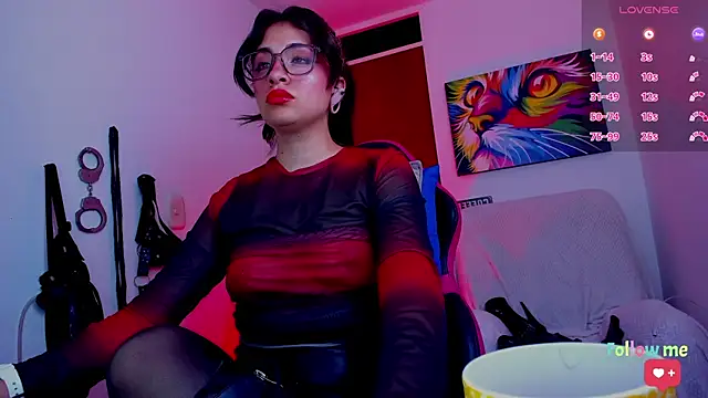 Betrisha online show from July 28, 6:20 pm