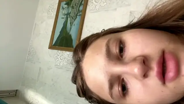 HeIen cute online show from July 23, 7:27 am