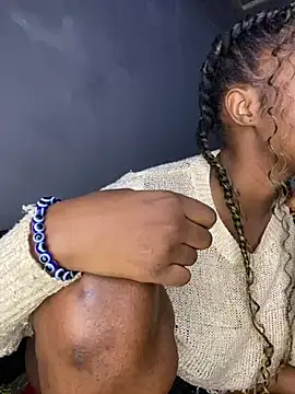 HotGarotinha online show from July 13, 5:57 pm