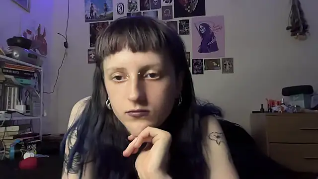 batzy666 online show from June 1, 12:07 pm