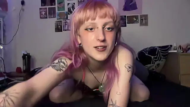 batzy666 online show from July 6, 11:26 am