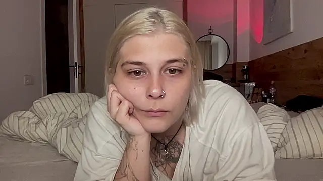 Ella Bloom online show from July 20, 6:08 pm