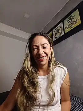 Laly dolcee online show from July 17, 4:54 pm