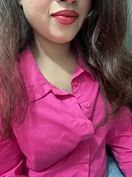 Yours riya11 online show from July 29, 9:04 pm