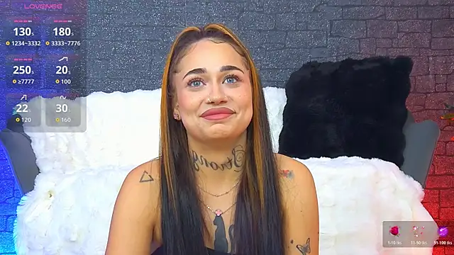 KyraDesire online show from July 21, 2:51 pm