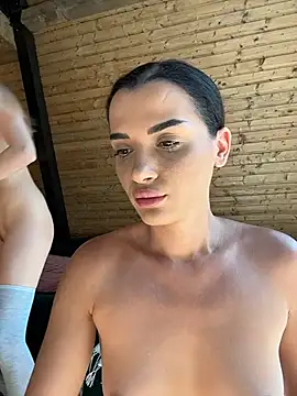 chloenyx online show from July 26, 1:30 pm