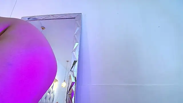 LizzyRaven online show from July 28, 3:21 pm