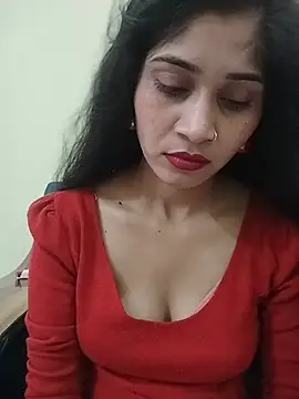 Naughty Kiara  online show from July 27, 3:58 am